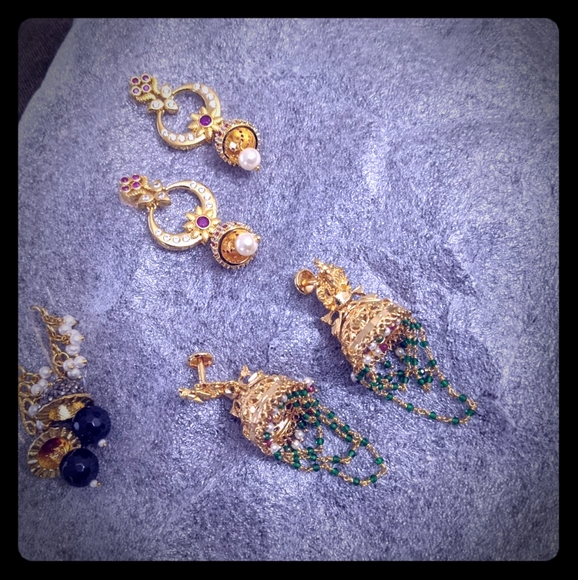Indian earrings bundle - Picture 1 of 5